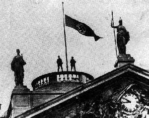 La svastica ondea sobre Bruselas